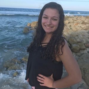 Meet your Posher, Megan